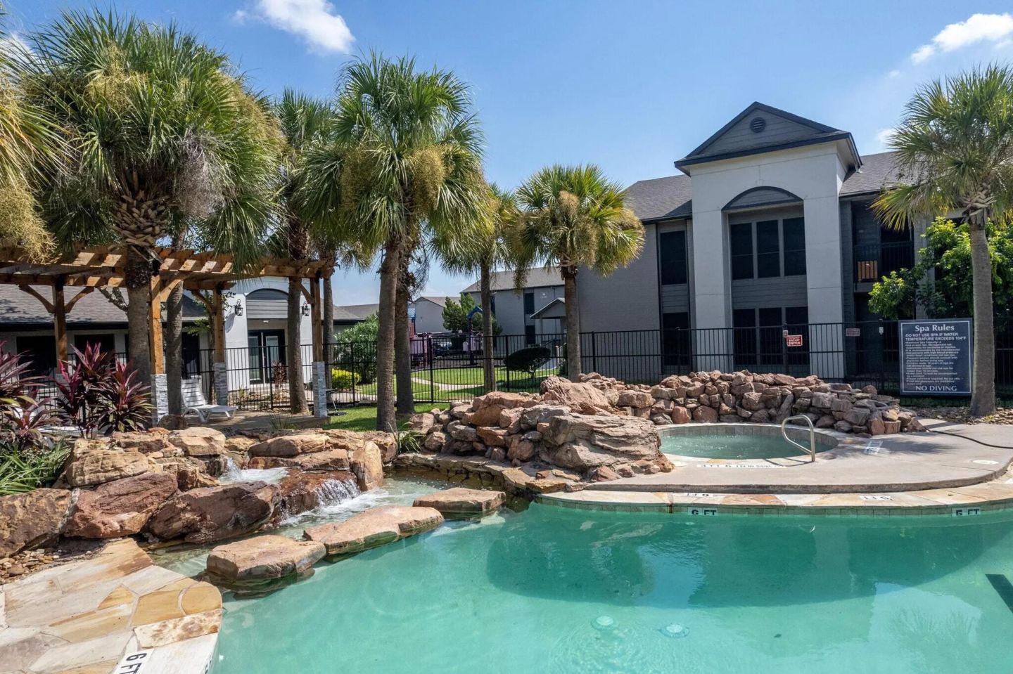 Skylar Pointe Image 24