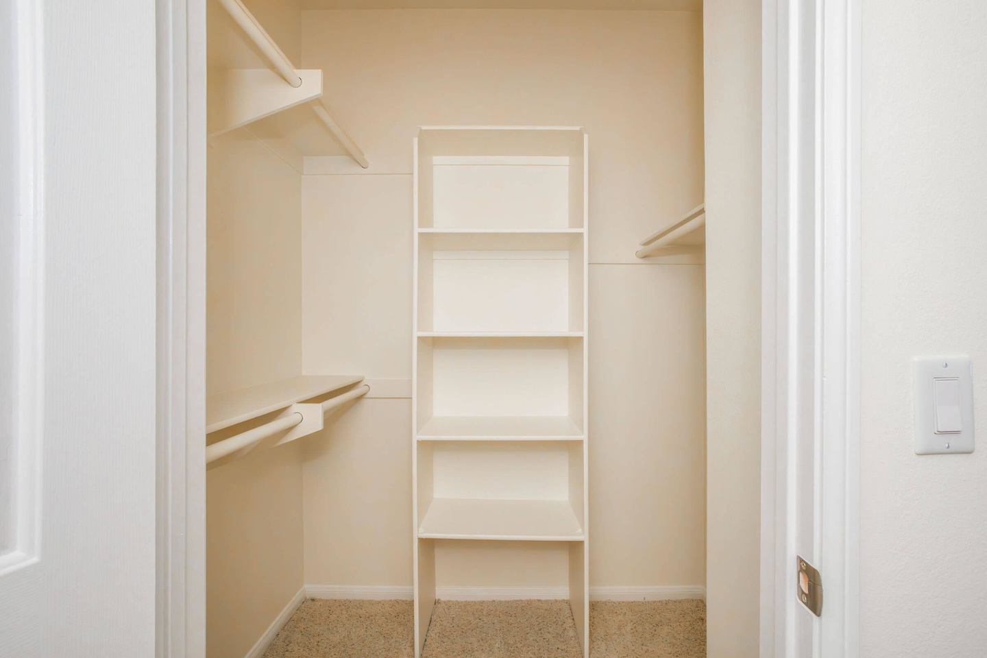 Colony Townhomes Image 131