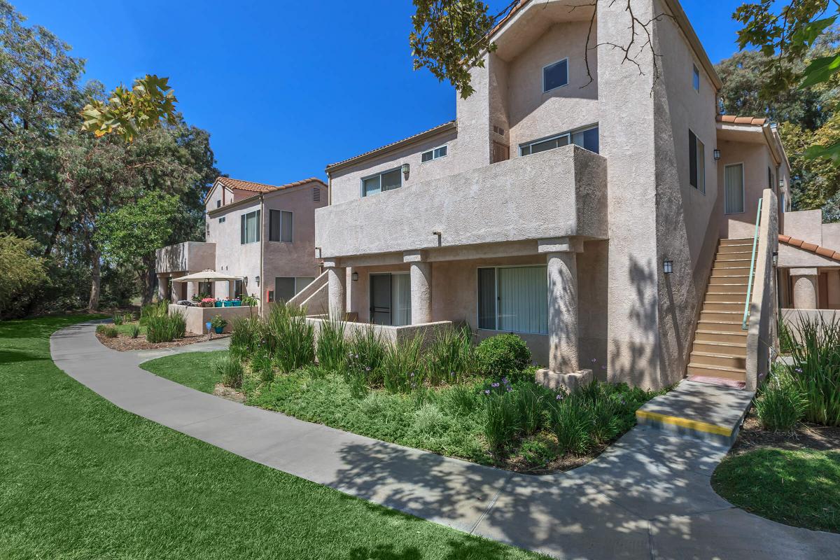 Riverpark apartment homes Image 17