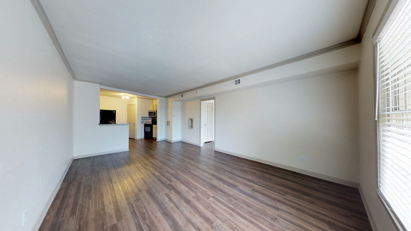 Westside Court Image 42
