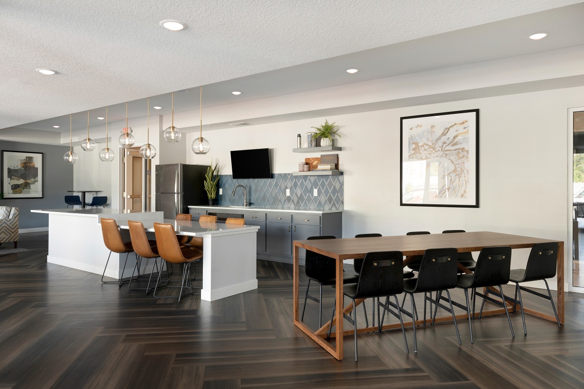 Spring House Image 21