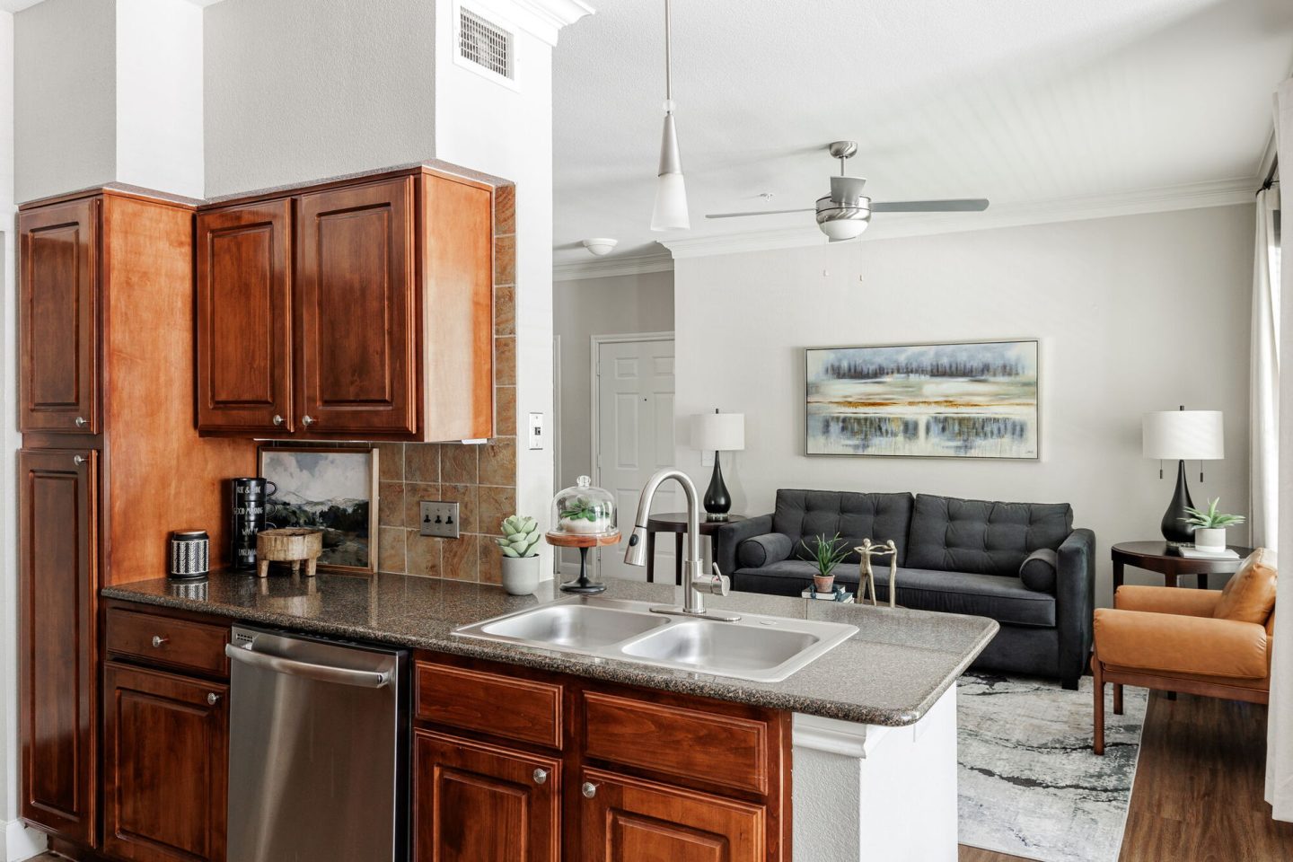 Lantana Hills Image 9
