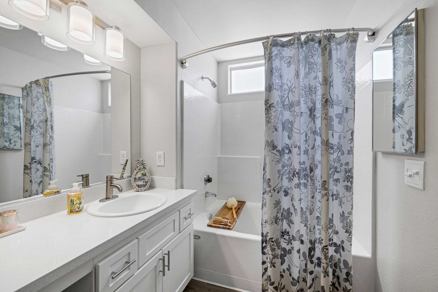 The Edmond at Hacienda Image 48