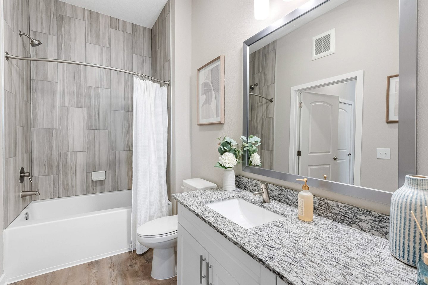 Apela House Image 24