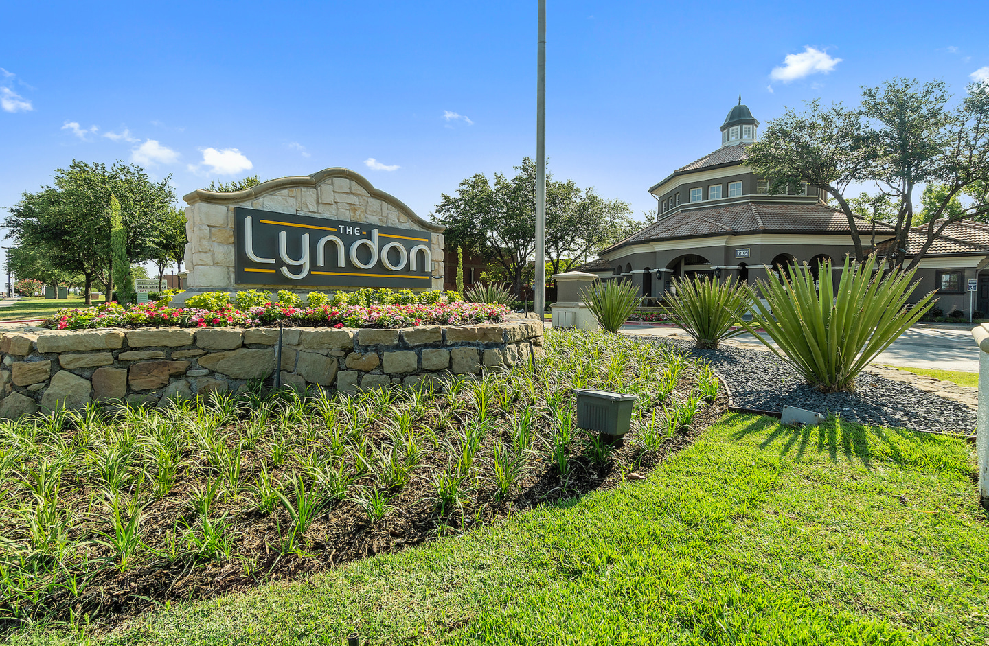 The Lyndon Image 4