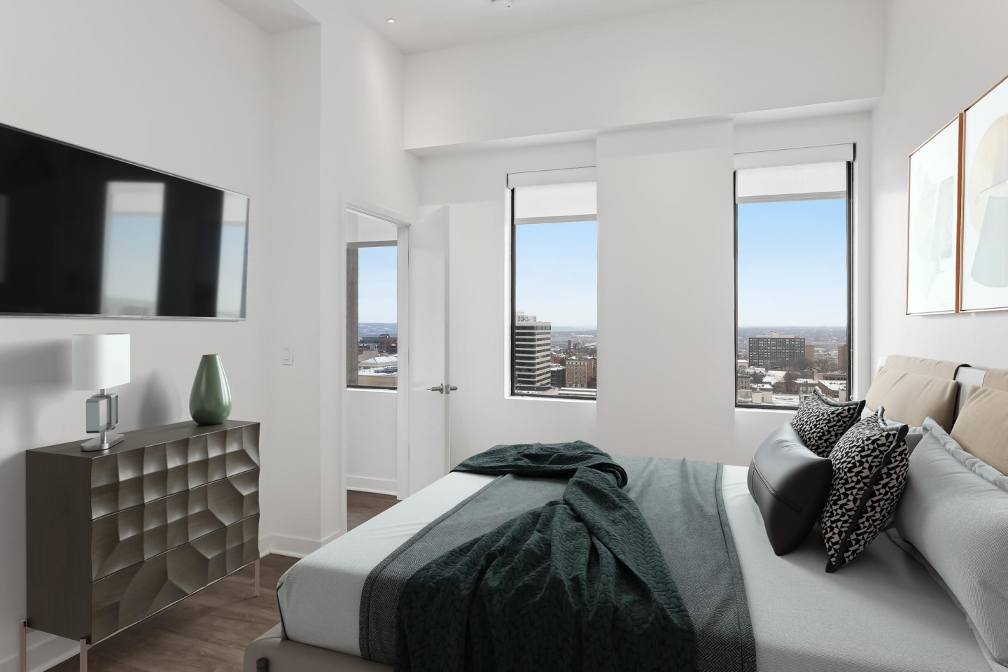 Sky on Main Luxury Apartments Image 49