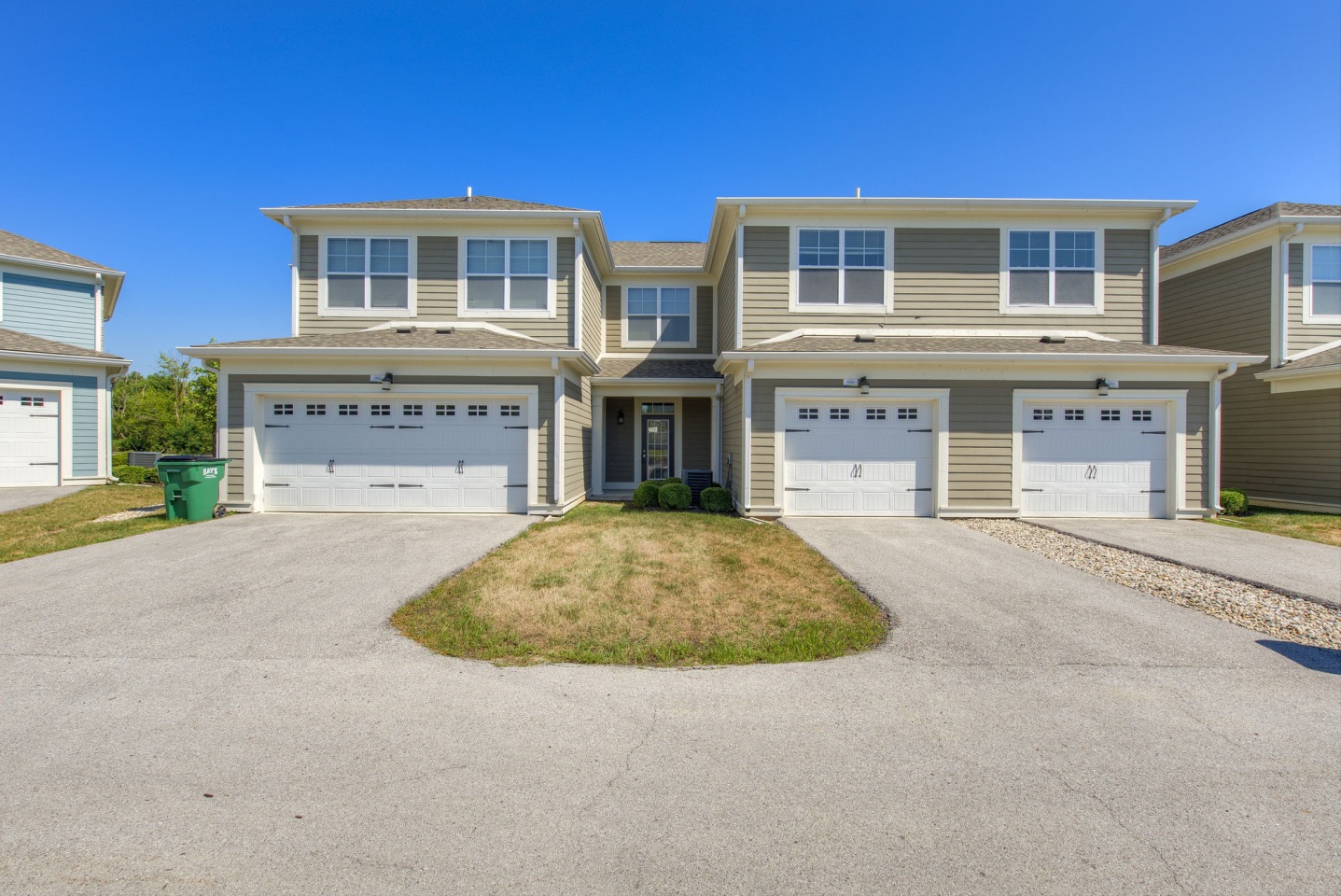 Linden Square Image 91