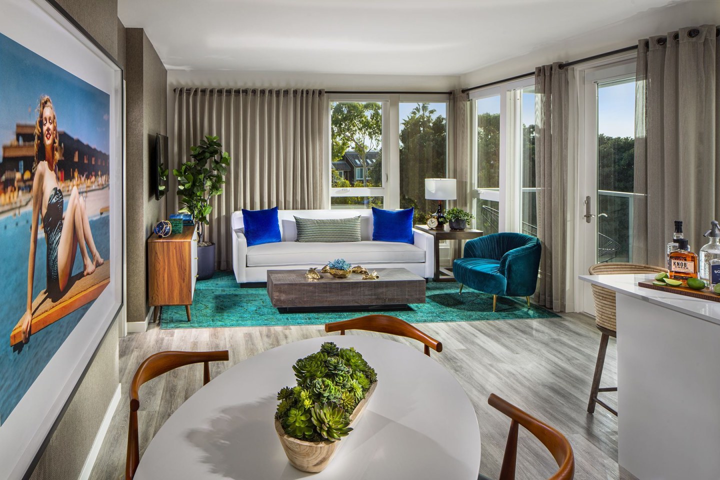 Neptune Marina Apartments Image 6