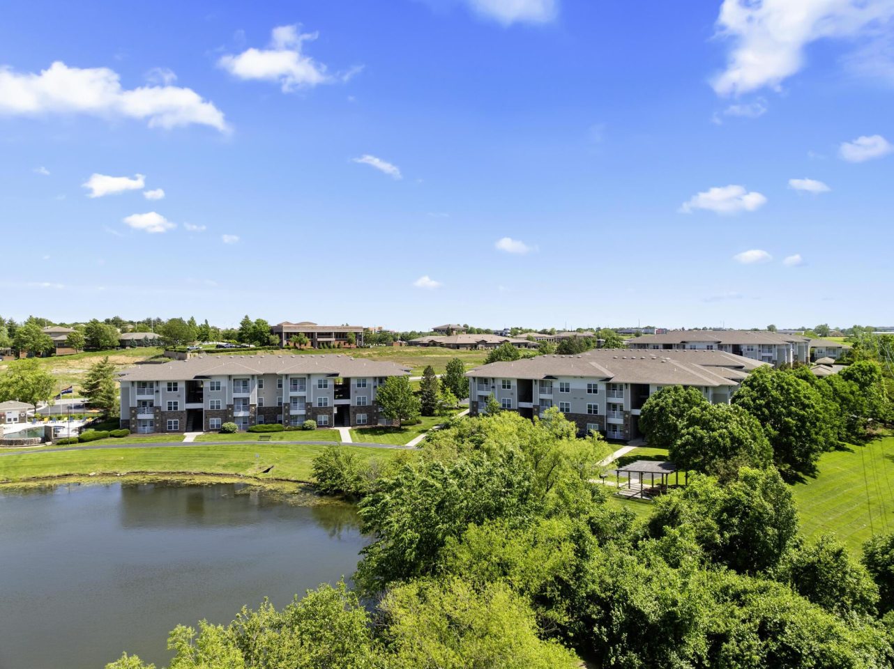 The Fairways Apartment Homes Image 34