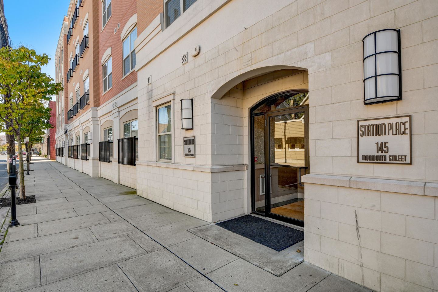 Station Place Image 2