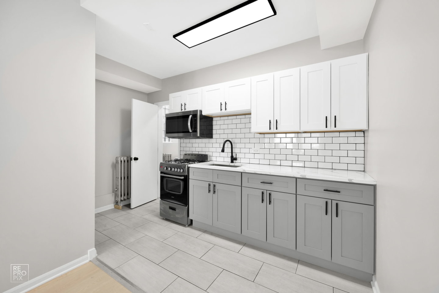 7715 South Shore Drive Image 2