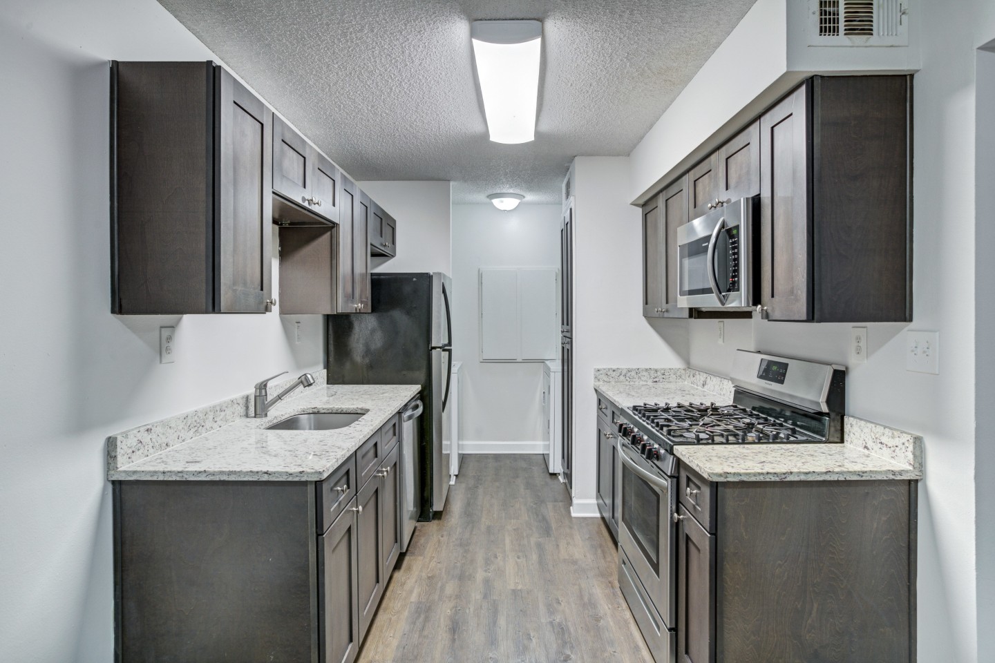 Chelsea Apartments Image 2