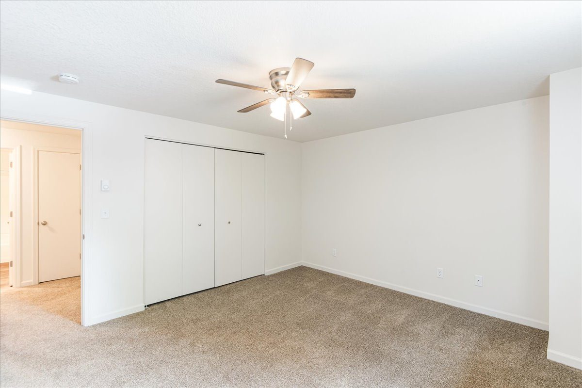 Lincoln Townhomes Image 25