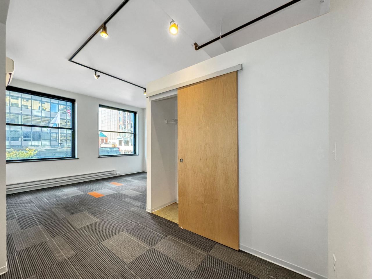 Des Moines Building Image 33