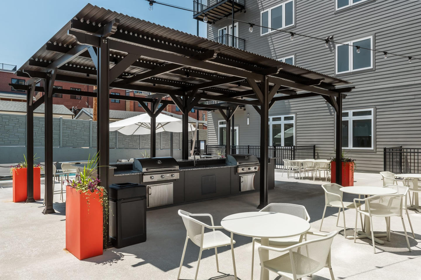 2200 LaSalle Image 12