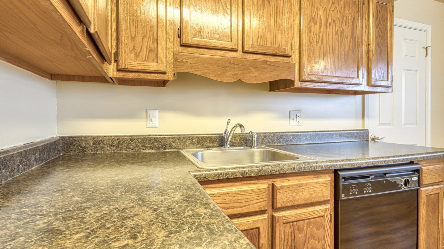 Holly Point Apartments Image 64