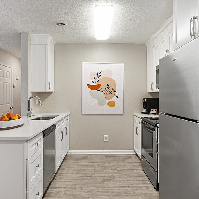 Country Club Apartment Homes Image 10