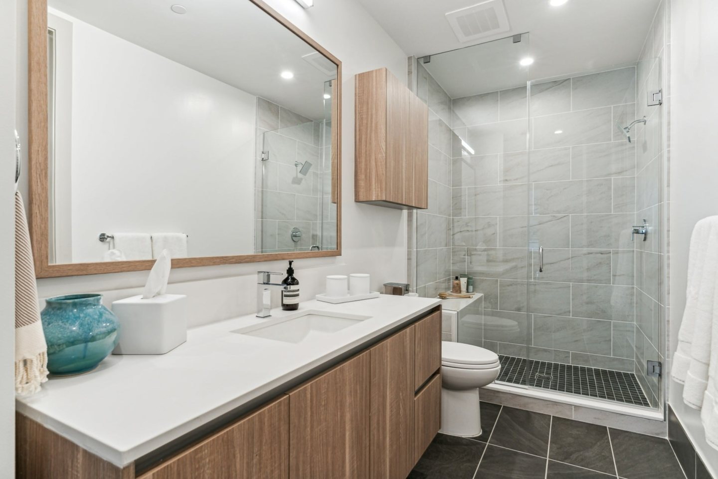 Maple Terrace Residences Image 21