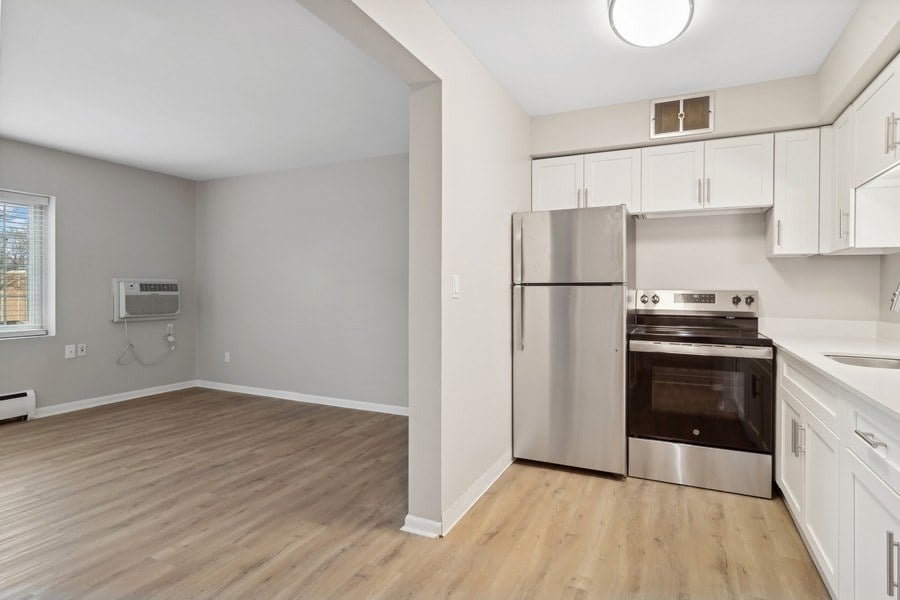 Cove at Linden Hills Image 21