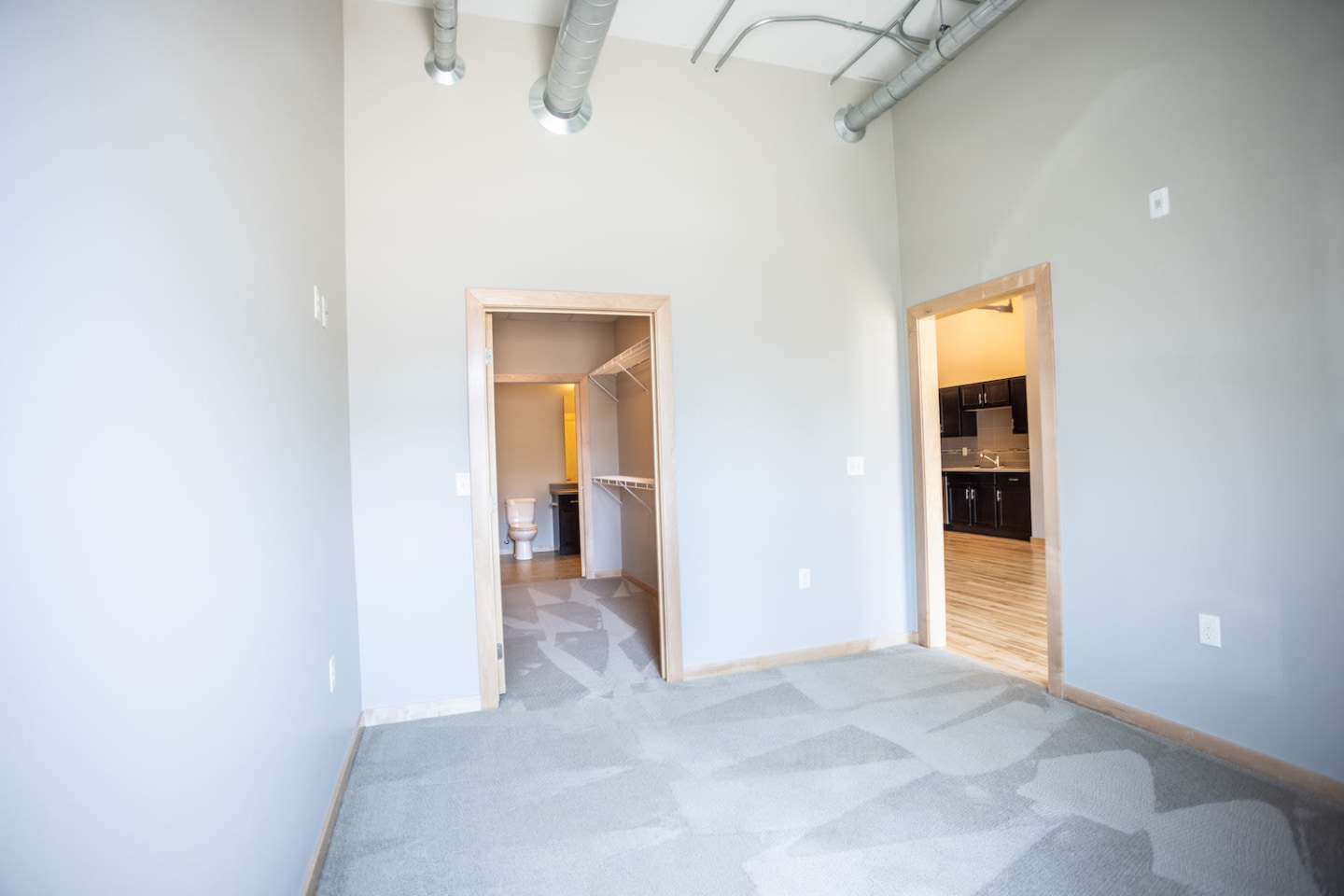 Uptown Exchange Lofts Image 36