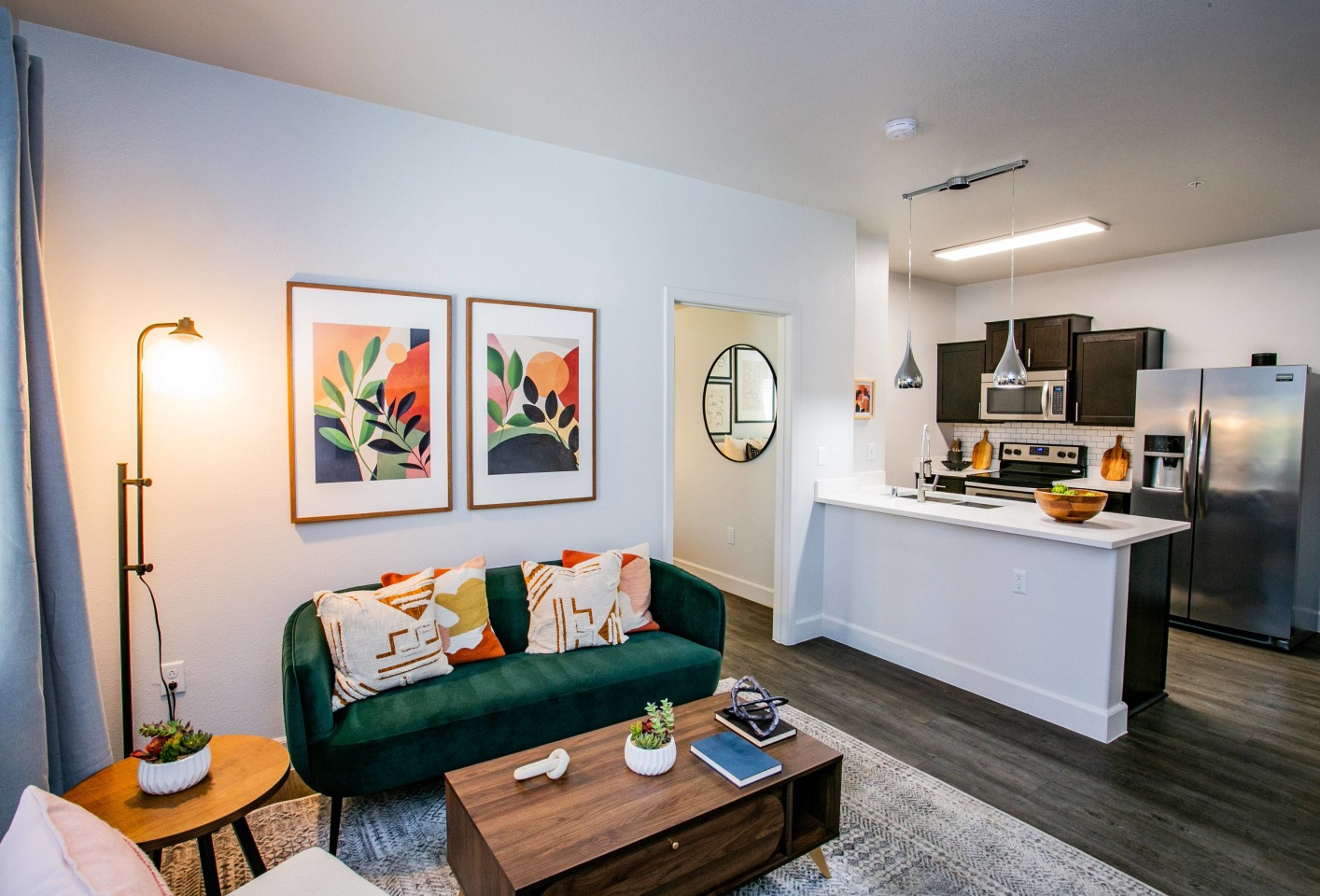 Lyric Apartments Image 8