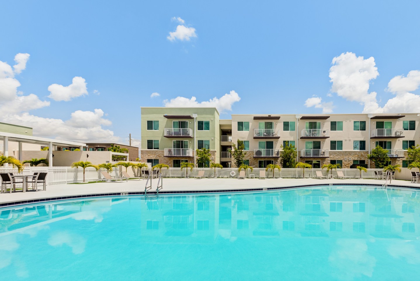 Amelia Apartments Image 23