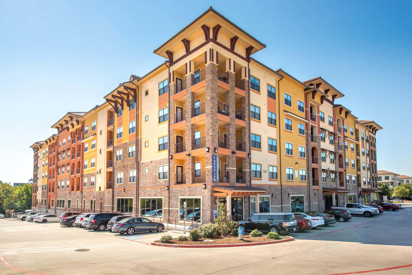 Lakeview Image 23