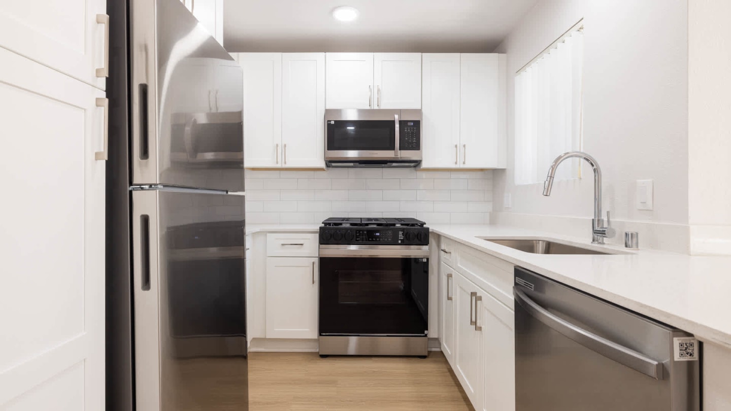 Oak Park Apartment Homes Image 10