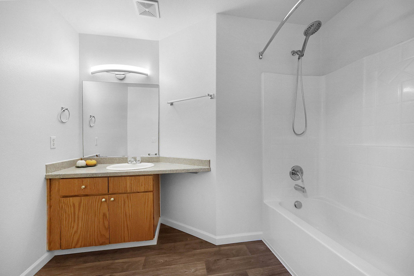 Evergreen Village Image 8