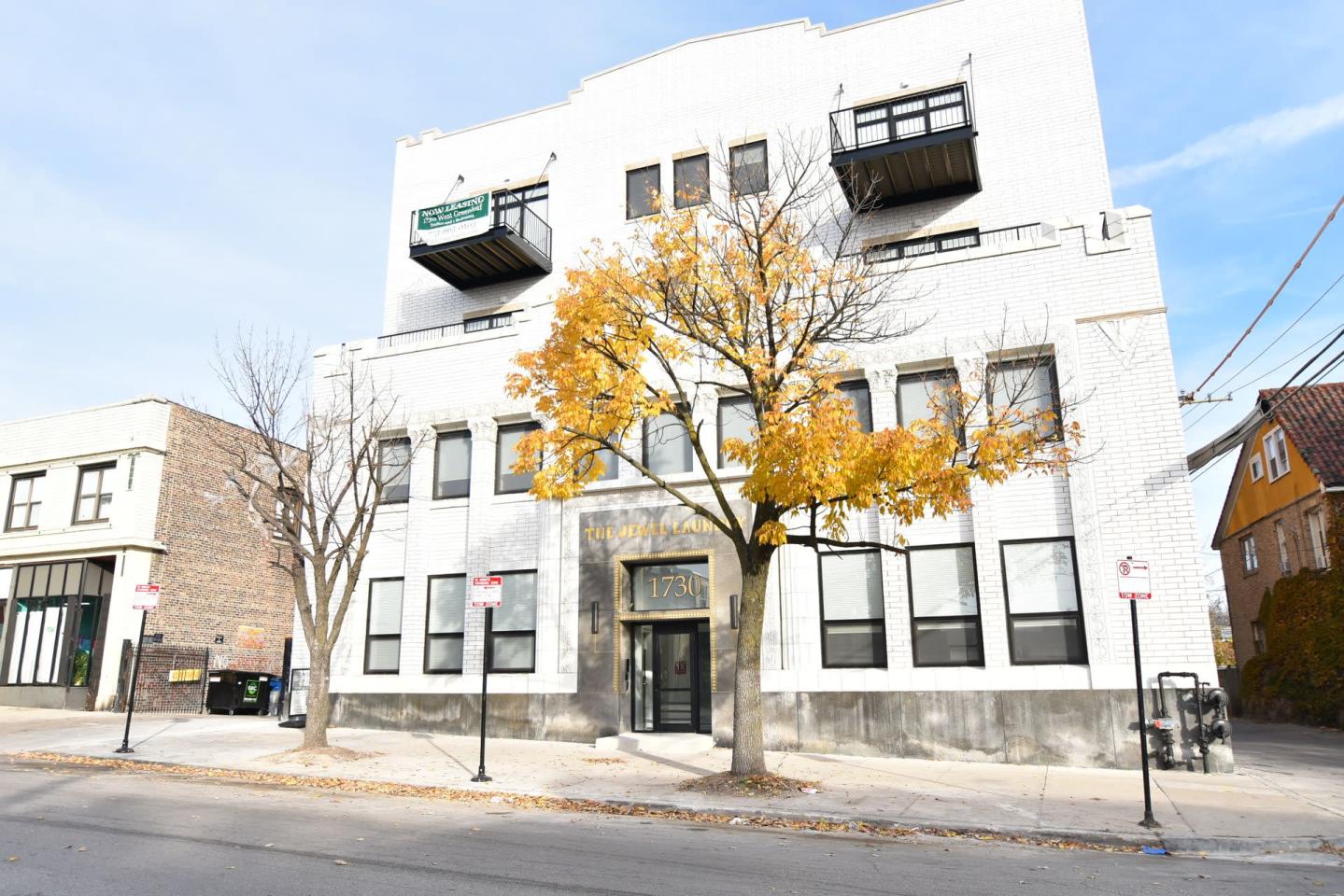 1730 W. Greenleaf Image 1