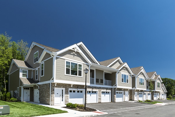 Woodmont Knolls Image 4