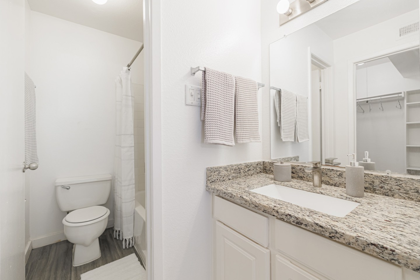 7100 Almeda at the Medical Center Image 33