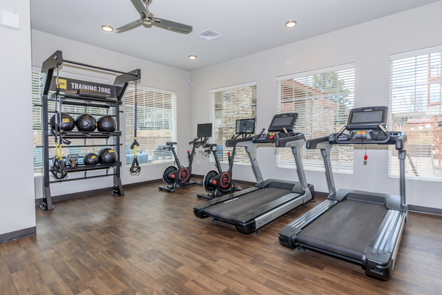 Trailside Apartments Image 34