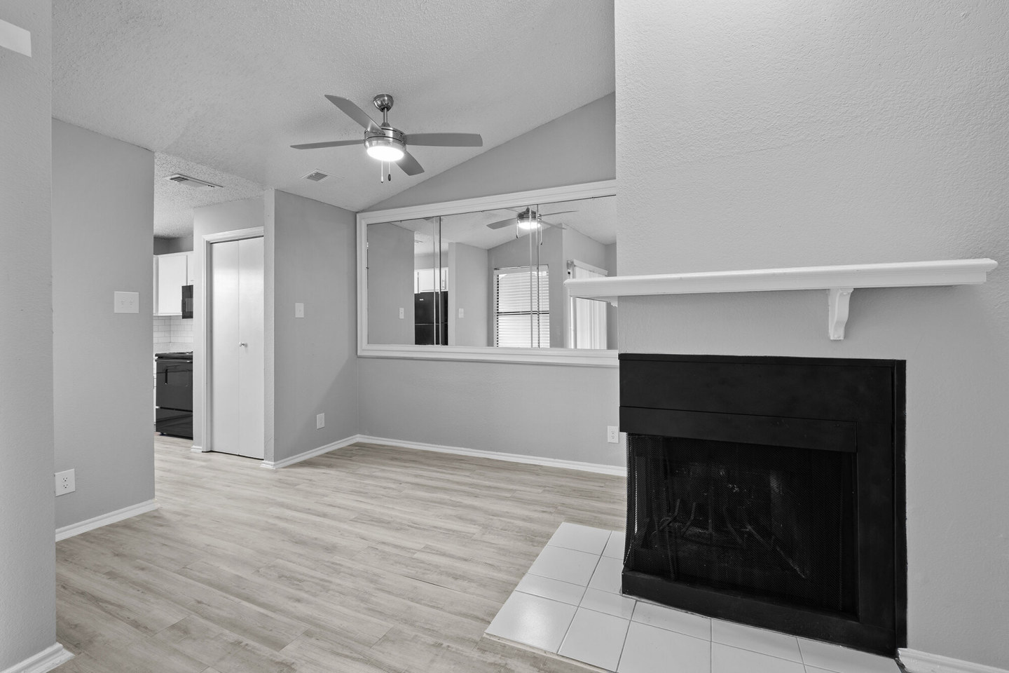The Azul Apartments Image 1