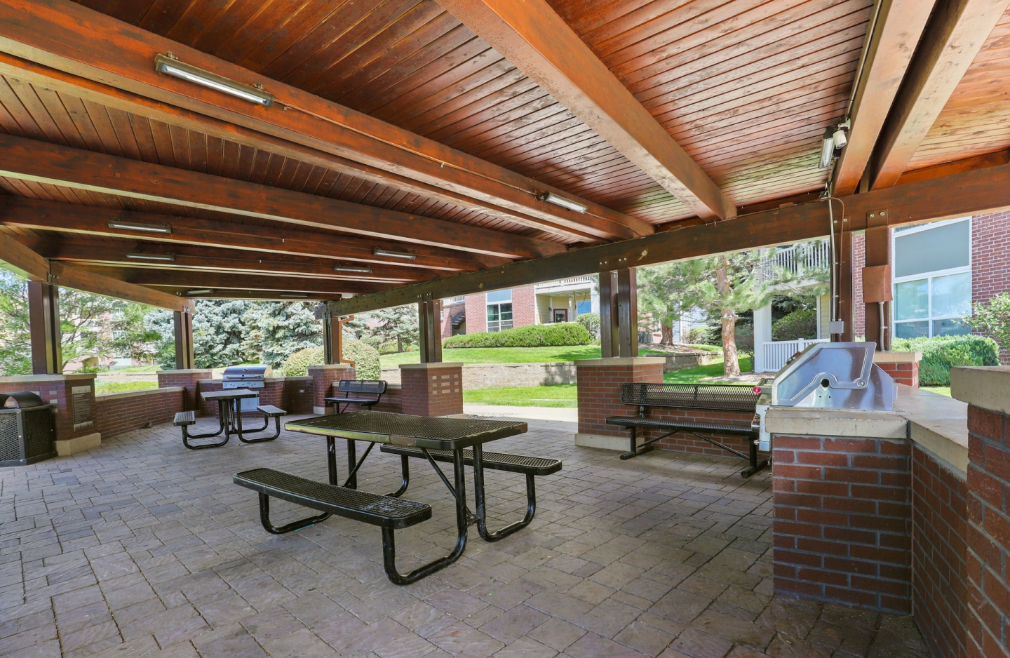 Parker Hilltop  Apartments Image 69