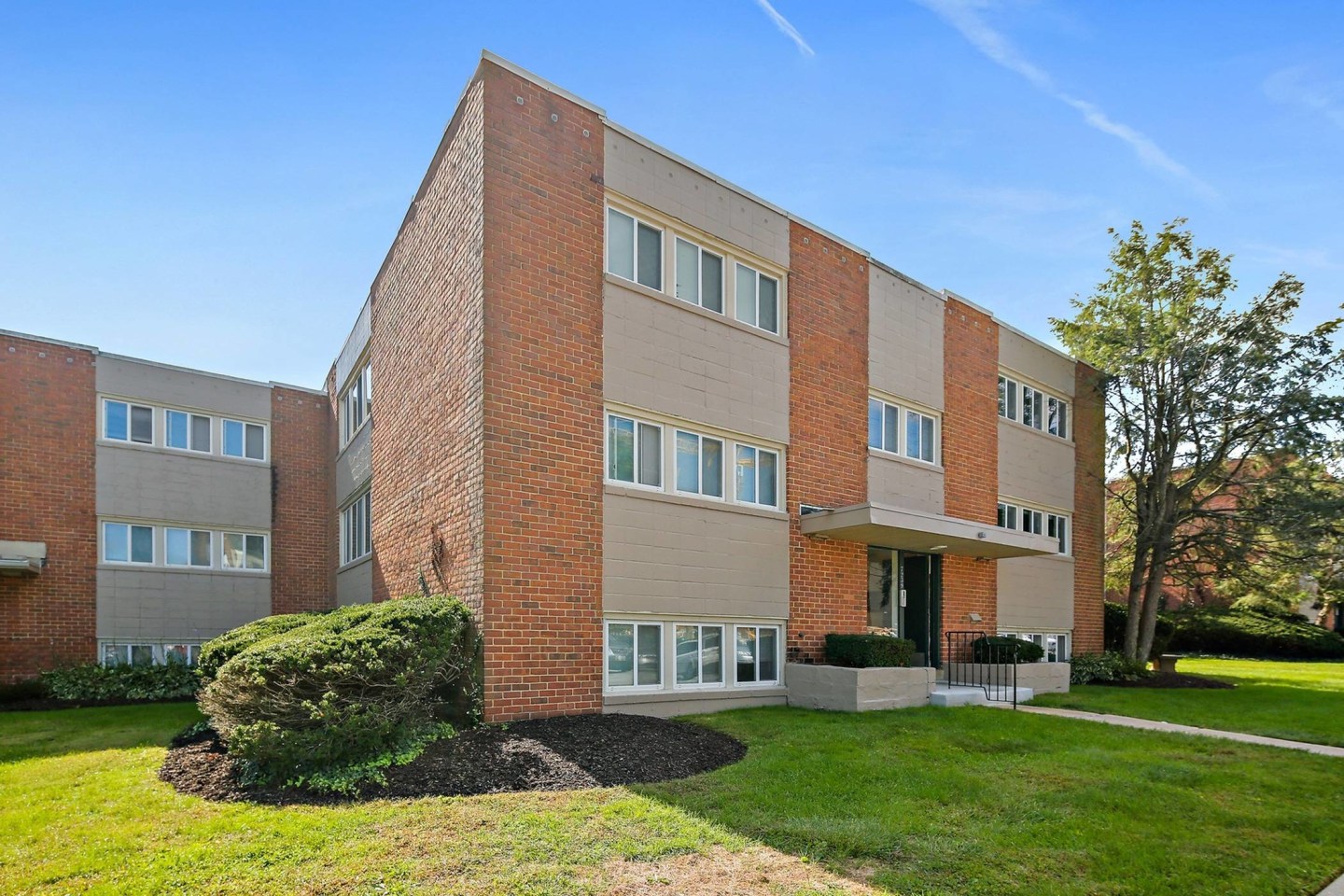 Greenbriar Image 20