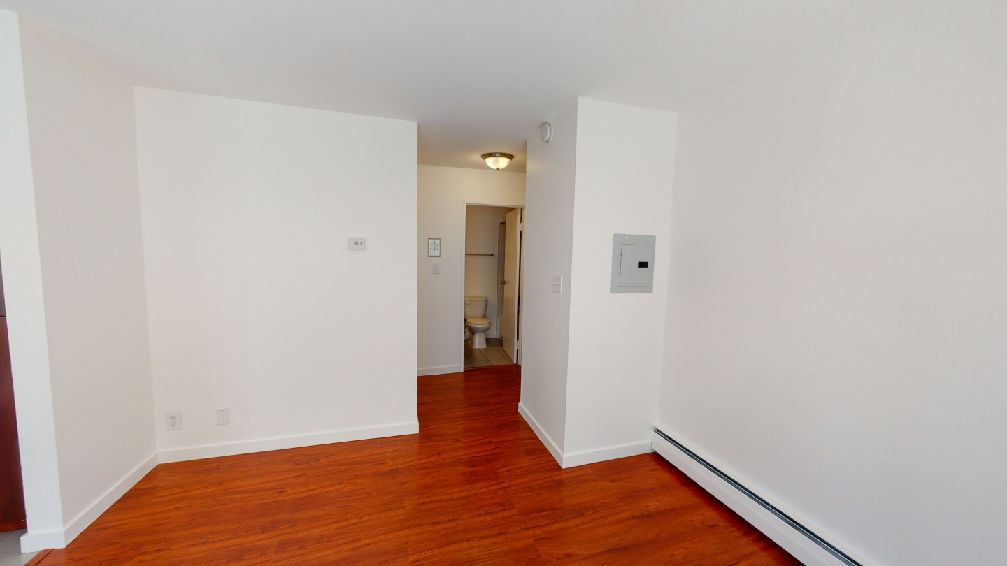 755 Green Street Image 10