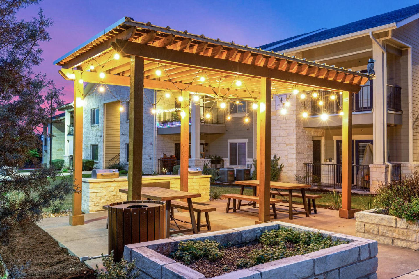 Woodcreek Apartments Image 11