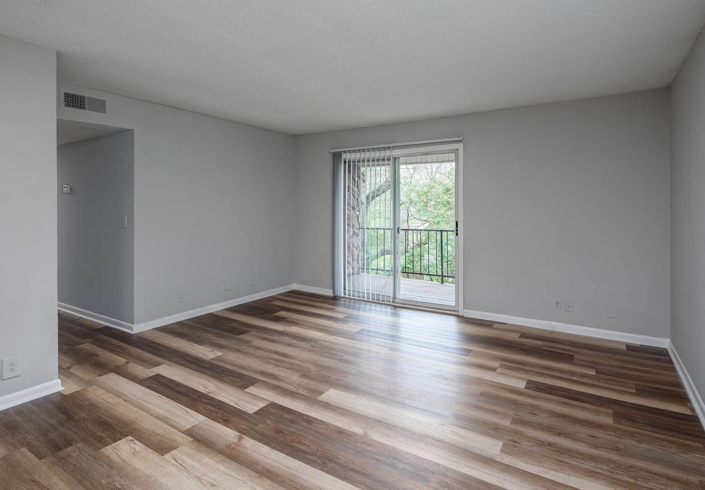 Orchard Park Apartments Image 8