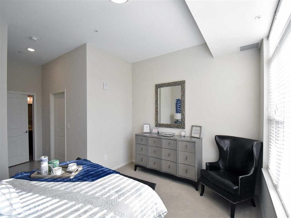 Oaks of Shorewood Apartments - 55+ Active Adult Apartment Homes Image 10