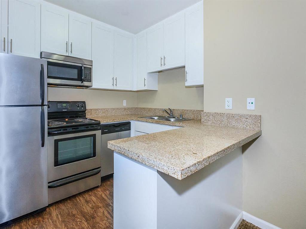 Bluffs at Carlsbad Apartments Image 35