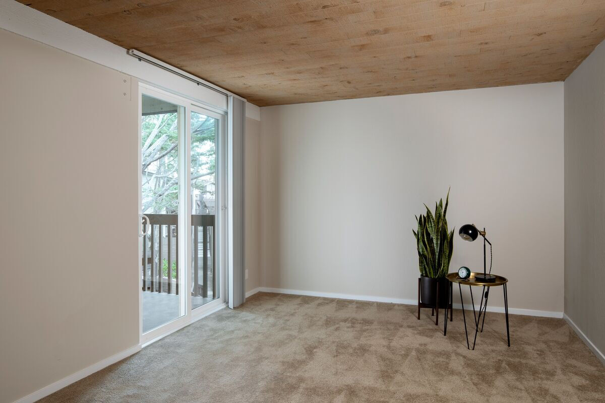 Crystal Springs Terrace Image 10