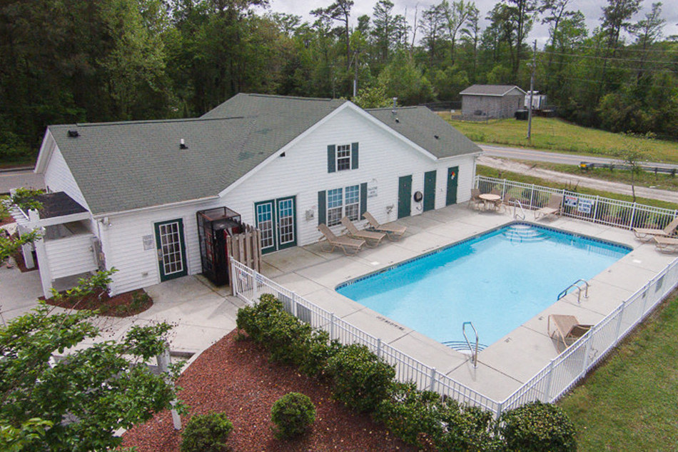 Deerbrook Apartments Image 1