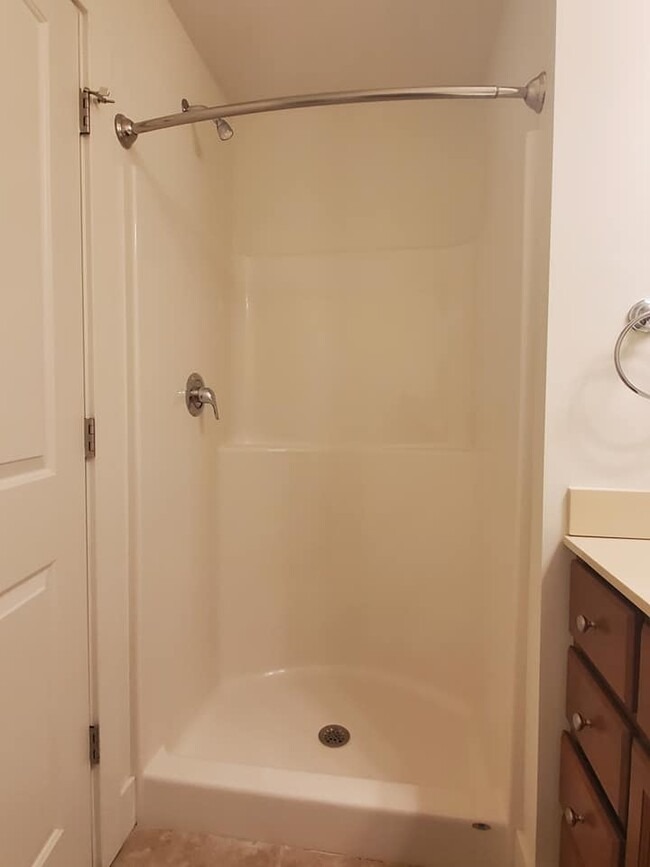 Headwaters Apartments Image 14