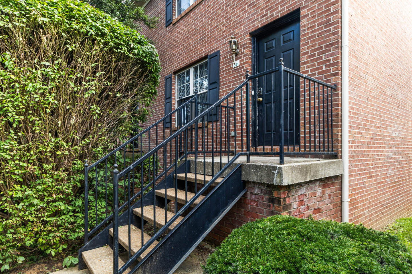 Eagle Creek Townhomes Image 7