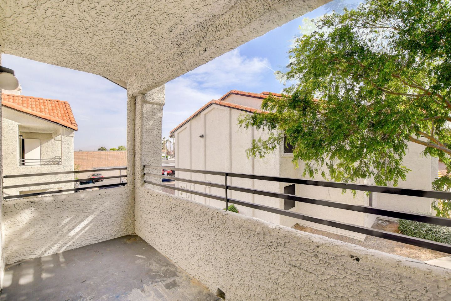 Tides on Twain Apartments Image 18