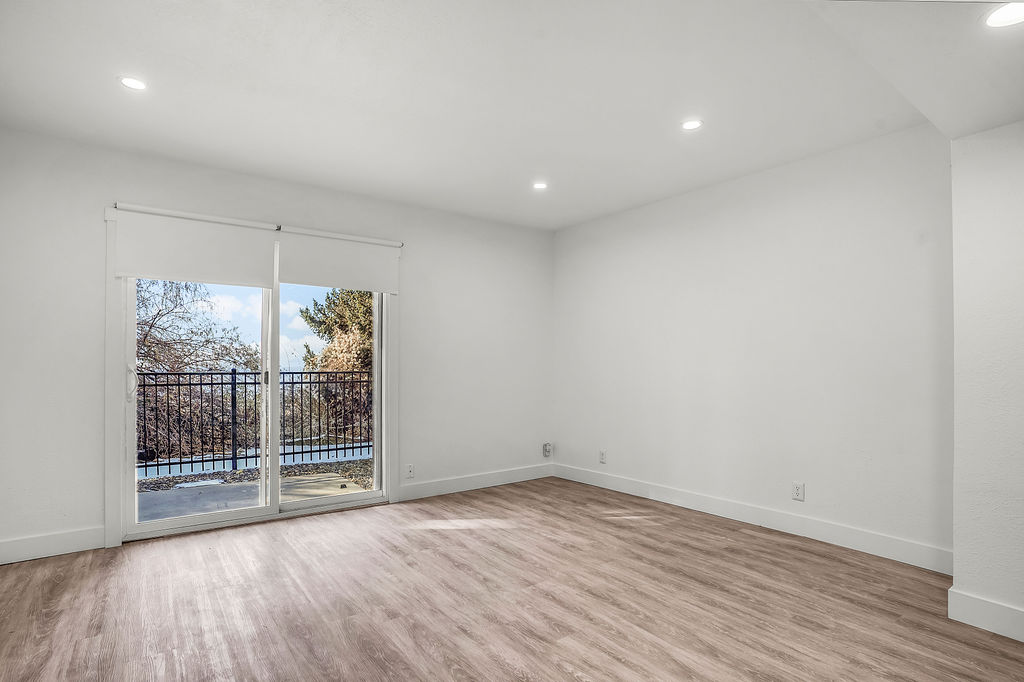 Lookout Pointe Image 16