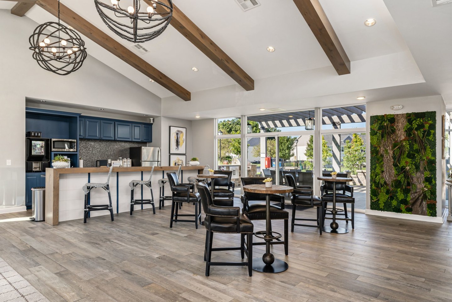 Lake Club at Polaris Image 12