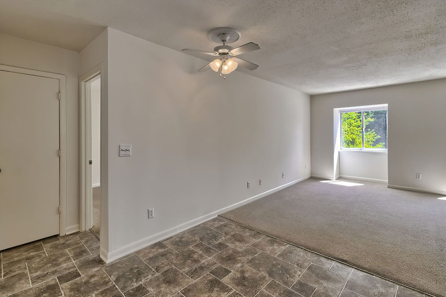 The Farrington Apartment Homes Image 5