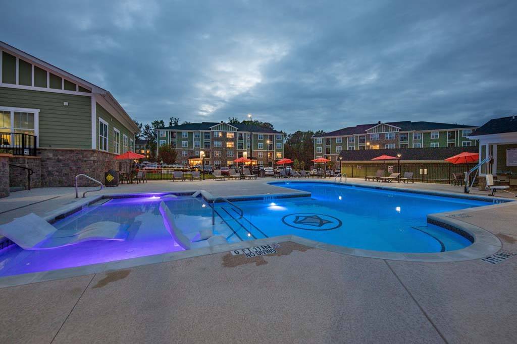 Affordable Housing - Luxury Apartments at Foxwood Image 153